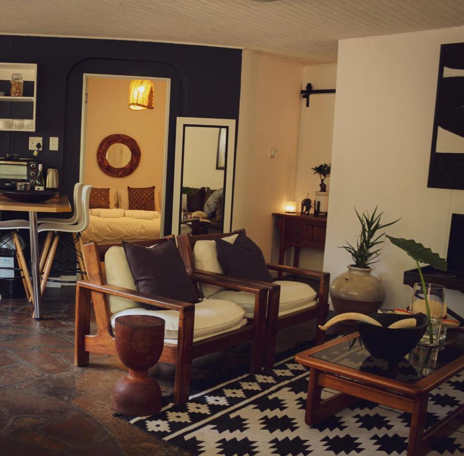 ווינדהוק Alluring Self Catering 2 Bedroom Villa At Bokmakierie Villas מראה חיצוני תמונה